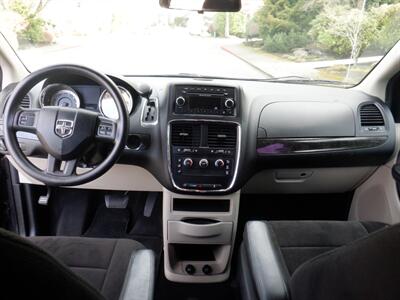 2012 Dodge Grand Caravan American Value Package   - Photo 10 - Kirkland, WA 98033