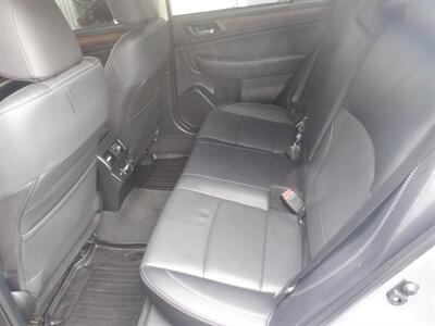 2018 Subaru Outback 2.5i Limited   - Photo 13 - Kirkland, WA 98033