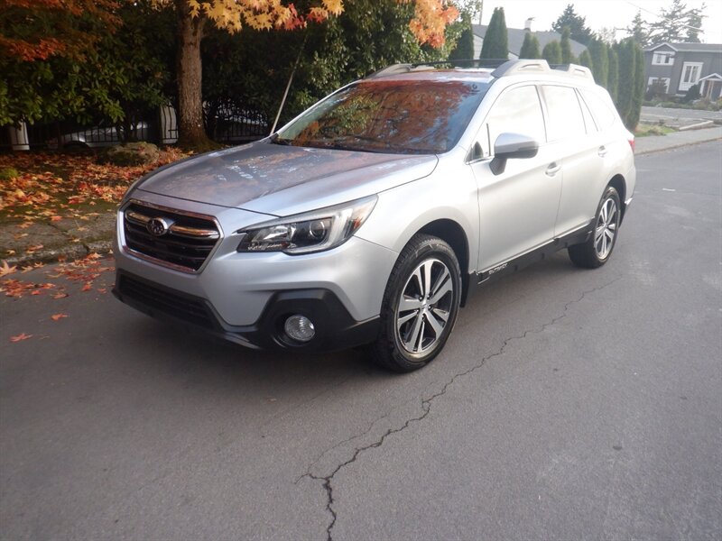 2018 Subaru Outback 2.5i Limited   - Photo 1 - Kirkland, WA 98033