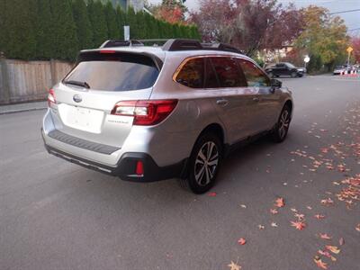2018 Subaru Outback 2.5i Limited   - Photo 5 - Kirkland, WA 98033