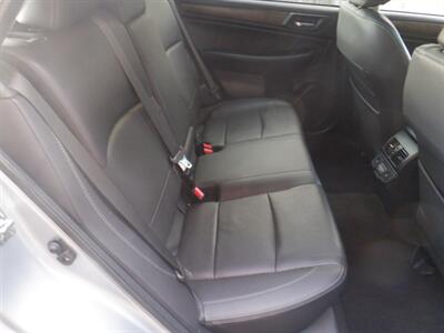 2018 Subaru Outback 2.5i Limited   - Photo 11 - Kirkland, WA 98033