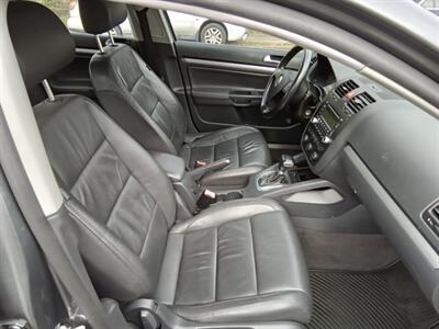 2006 Volkswagen Jetta 2.5   - Photo 14 - Kirkland, WA 98033