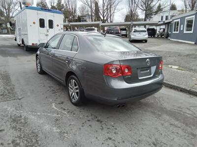 2006 Volkswagen Jetta 2.5   - Photo 3 - Kirkland, WA 98033