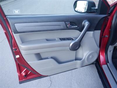 2009 Honda CR-V EX-L   - Photo 16 - Kirkland, WA 98033