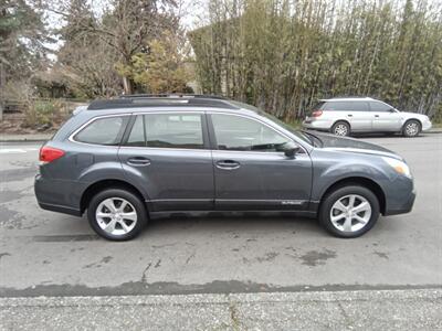 2014 Subaru Outback 2.5i AWD   - Photo 6 - Kirkland, WA 98033