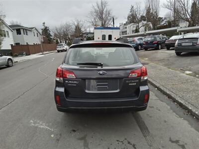 2014 Subaru Outback 2.5i AWD   - Photo 4 - Kirkland, WA 98033