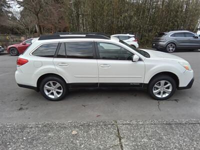 2013 Subaru Outback 3.6R Limited   - Photo 6 - Kirkland, WA 98033
