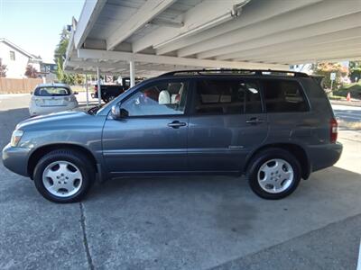 2006 Toyota Highlander Sport AWD   - Photo 2 - Kirkland, WA 98033