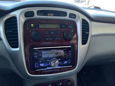 2006 Toyota Highlander Sport AWD   - Photo 21 - Kirkland, WA 98033