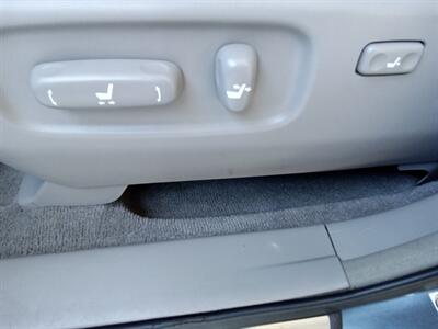 2006 Toyota Highlander Sport AWD   - Photo 17 - Kirkland, WA 98033