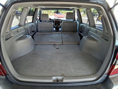 2006 Toyota Highlander Sport AWD   - Photo 11 - Kirkland, WA 98033