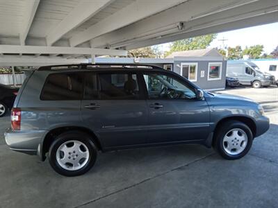 2006 Toyota Highlander Sport AWD   - Photo 6 - Kirkland, WA 98033