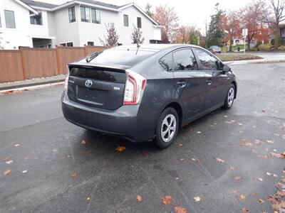 2014 Toyota Prius Two - Photo 5 - Kirkland, WA 98033