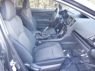2019 Subaru Crosstrek 2.0i Base   - Photo 10 - Kirkland, WA 98033