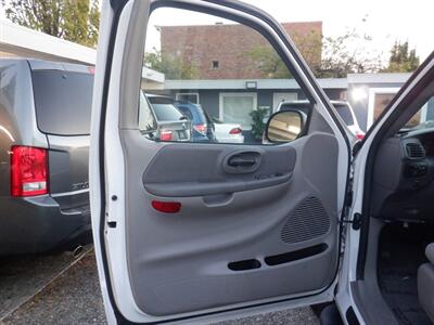 2004 Ford F-150 Heritage XL 4dr SuperCab XL   - Photo 16 - Kirkland, WA 98033