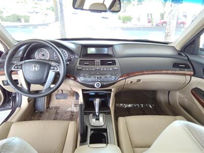 2011 Honda Accord EX-L - Photo 10 - Kirkland, WA 98033
