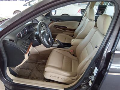 2011 Honda Accord EX-L - Photo 12 - Kirkland, WA 98033