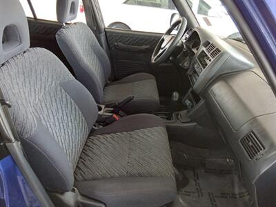 1999 Toyota RAV4 AWD - Photo 14 - Kirkland, WA 98033