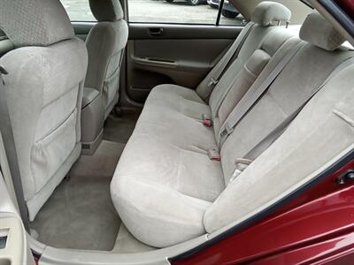 2004 Toyota Camry LE V6 - Photo 10 - Kirkland, WA 98033