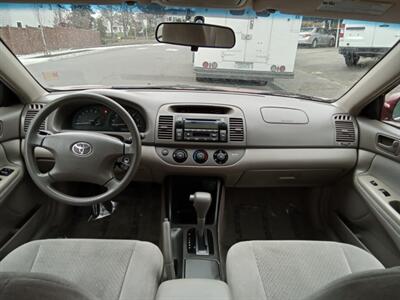 2004 Toyota Camry LE V6 - Photo 13 - Kirkland, WA 98033