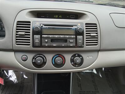 2004 Toyota Camry LE V6 - Photo 17 - Kirkland, WA 98033