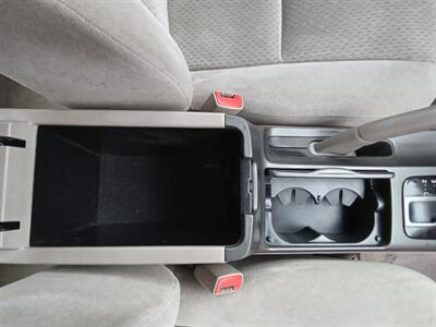 2004 Toyota Camry LE V6 - Photo 16 - Kirkland, WA 98033