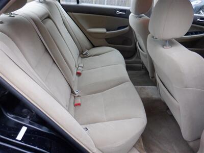 2006 Honda Accord LX   - Photo 15 - Kirkland, WA 98033