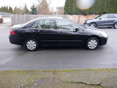 2006 Honda Accord LX   - Photo 6 - Kirkland, WA 98033