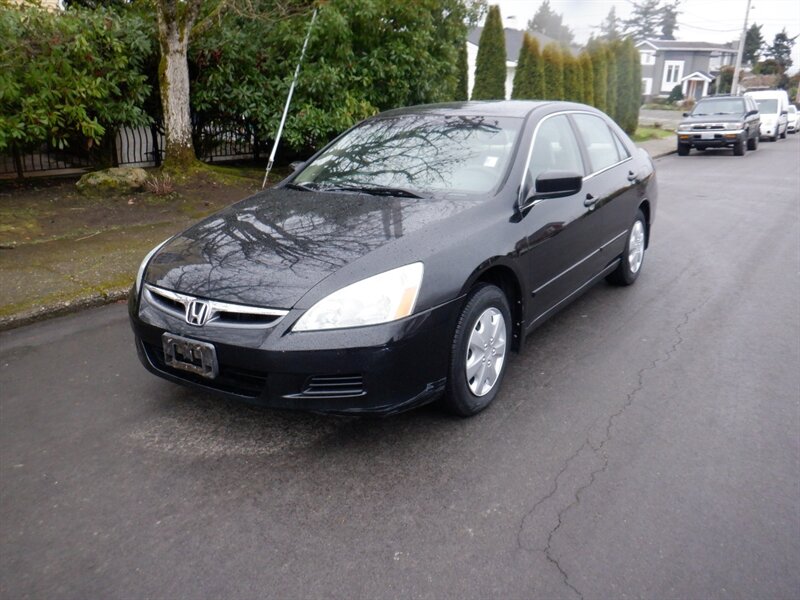 2006 Honda Accord LX   - Photo 1 - Kirkland, WA 98033
