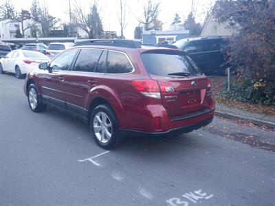 2014 Subaru Outback 2.5i Limited   - Photo 3 - Kirkland, WA 98033