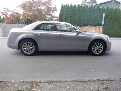 2016 Chrysler 300 Series AWD   - Photo 6 - Kirkland, WA 98033