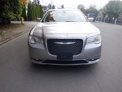 2016 Chrysler 300 Series AWD   - Photo 8 - Kirkland, WA 98033