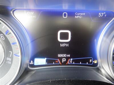 2016 Chrysler 300 Series AWD   - Photo 26 - Kirkland, WA 98033
