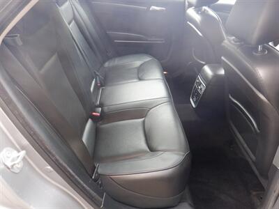 2016 Chrysler 300 Series AWD   - Photo 12 - Kirkland, WA 98033