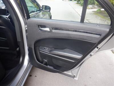 2016 Chrysler 300 Series AWD   - Photo 19 - Kirkland, WA 98033
