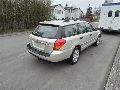 2007 Subaru Outback 2.5i Basic AWD   - Photo 5 - Kirkland, WA 98033