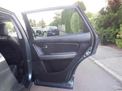 2011 Mazda CX-9 Grand Touring   - Photo 16 - Kirkland, WA 98033