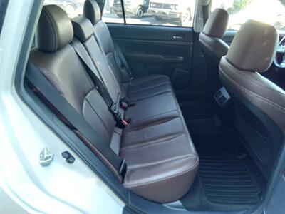 2013 Subaru Outback 2.5i Limited - Photo 11 - Kirkland, WA 98033