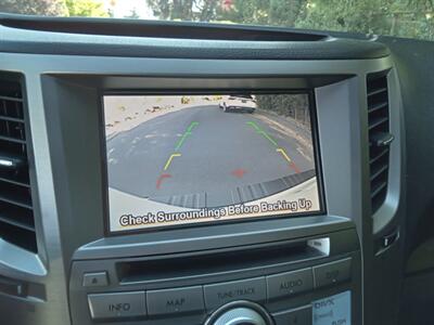 2013 Subaru Outback 2.5i Limited - Photo 24 - Kirkland, WA 98033