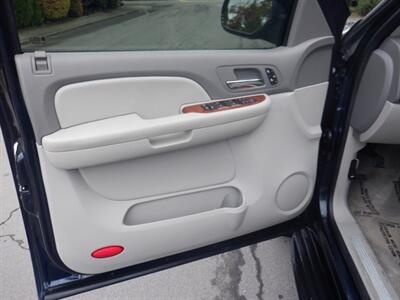 2007 Chevrolet Tahoe LS 4dr SUV   - Photo 22 - Kirkland, WA 98033