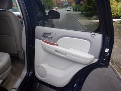 2007 Chevrolet Tahoe LS 4dr SUV   - Photo 20 - Kirkland, WA 98033