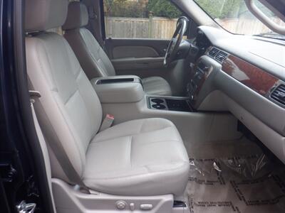 2007 Chevrolet Tahoe LS 4dr SUV   - Photo 14 - Kirkland, WA 98033