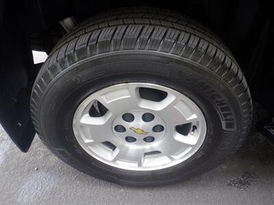 2007 Chevrolet Tahoe LS 4dr SUV   - Photo 18 - Kirkland, WA 98033