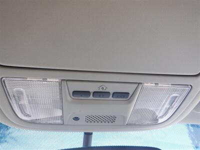 2006 Honda Odyssey Touring   - Photo 22 - Kirkland, WA 98033