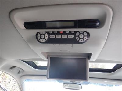 2006 Honda Odyssey Touring   - Photo 14 - Kirkland, WA 98033