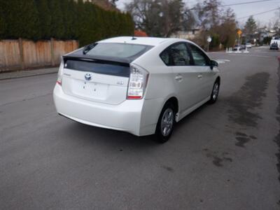 2010 Toyota Prius   - Photo 5 - Kirkland, WA 98033