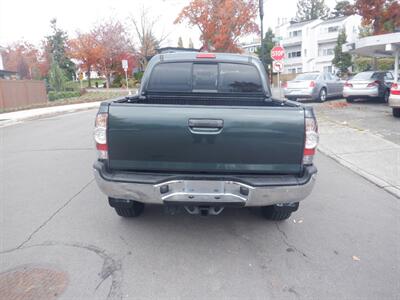 2009 Toyota Tacoma SR5 Double Cab 4x4 V6   - Photo 4 - Kirkland, WA 98033