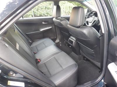 2012 Toyota Camry SE   - Photo 10 - Kirkland, WA 98033