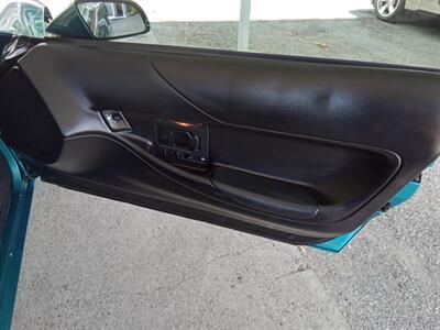 1995 Chevrolet Corvette - Photo 19 - Kirkland, WA 98033
