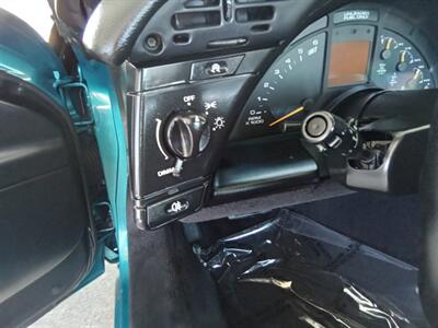 1995 Chevrolet Corvette - Photo 17 - Kirkland, WA 98033